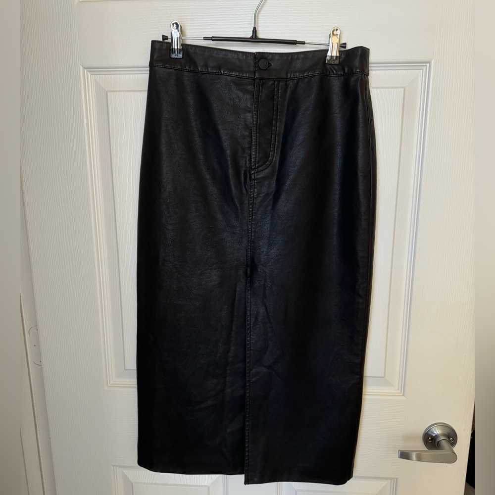 Black, faux leather midi skirt with slit